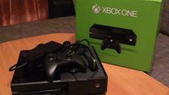 Xbox One 500gb + Kinect + комплект игр